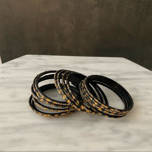 Bundle of 19 black, gold and silver bangles - Picture 6 of 6